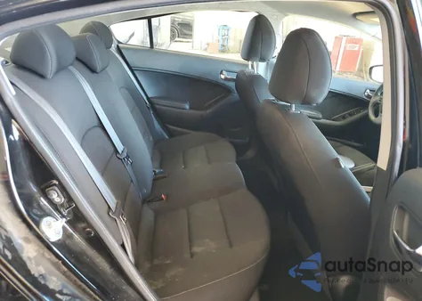 2016 Kia Forte Lx z USA, uszkodzony, nr VIN KNAFK4A64G5565621